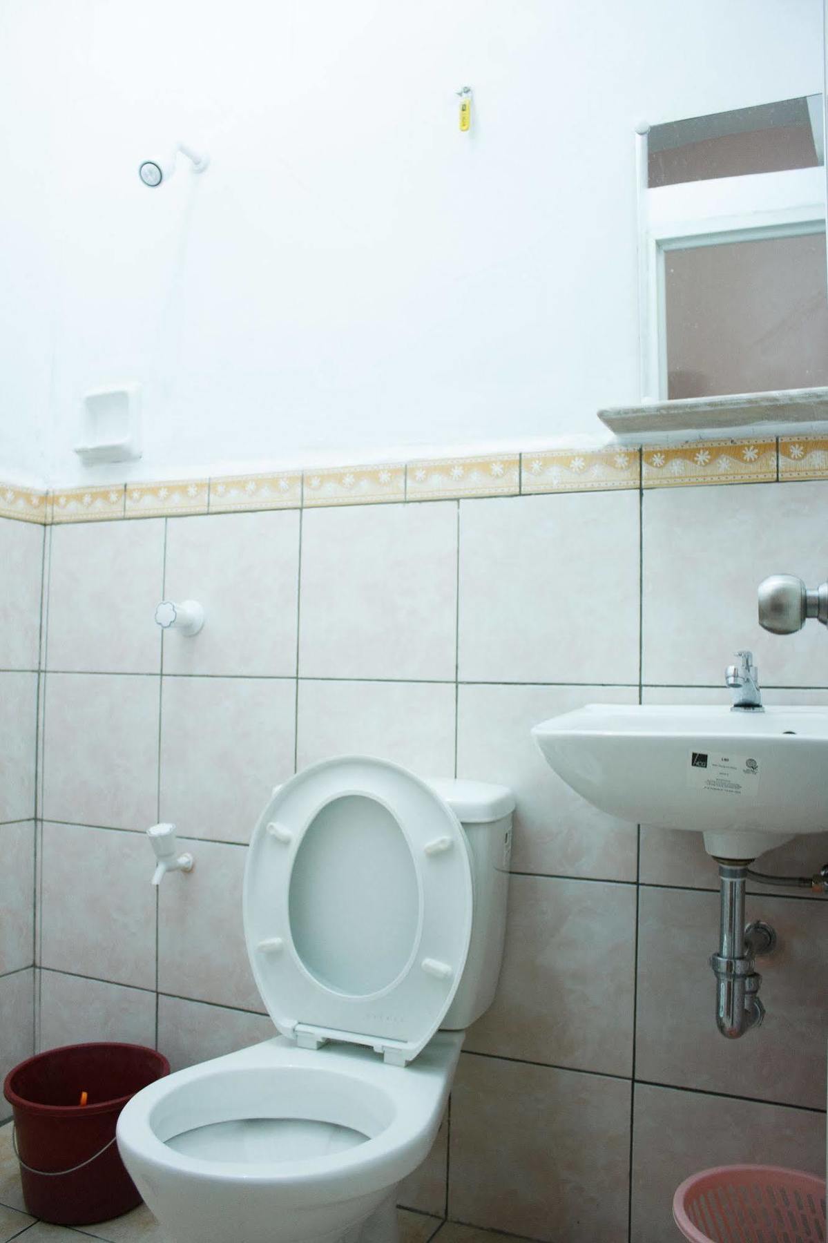 Gv Hotel - Borongan Екстериор снимка