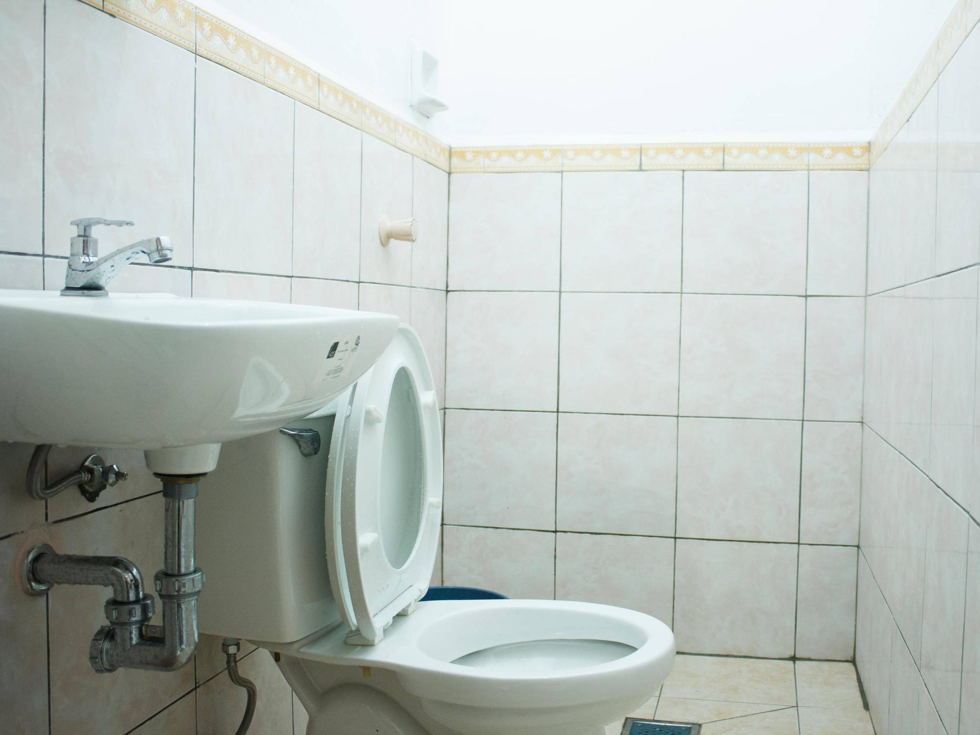 Gv Hotel - Borongan Екстериор снимка