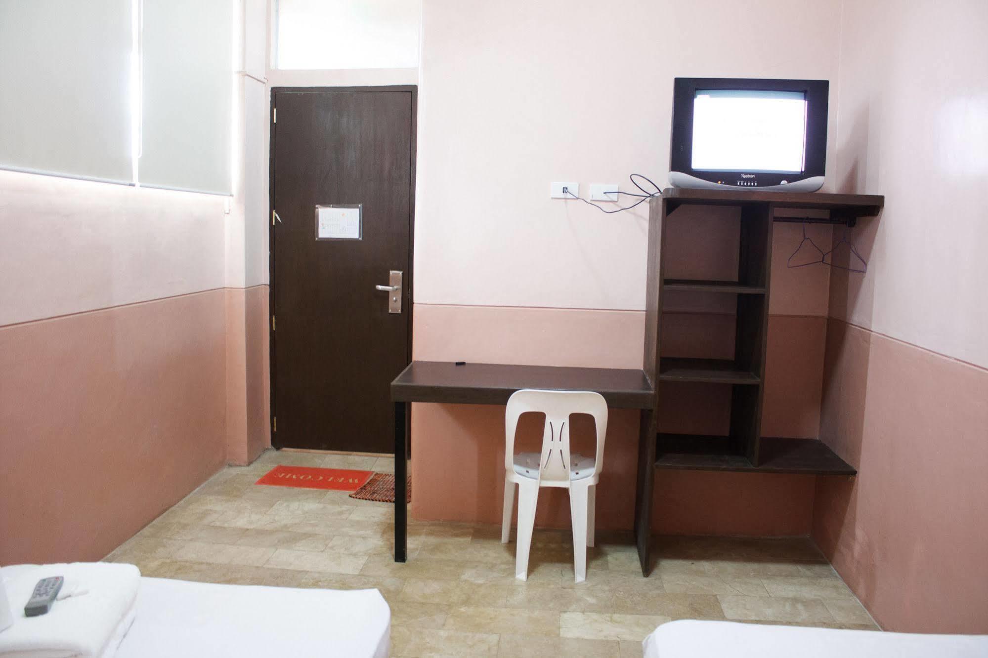 Gv Hotel - Borongan Екстериор снимка