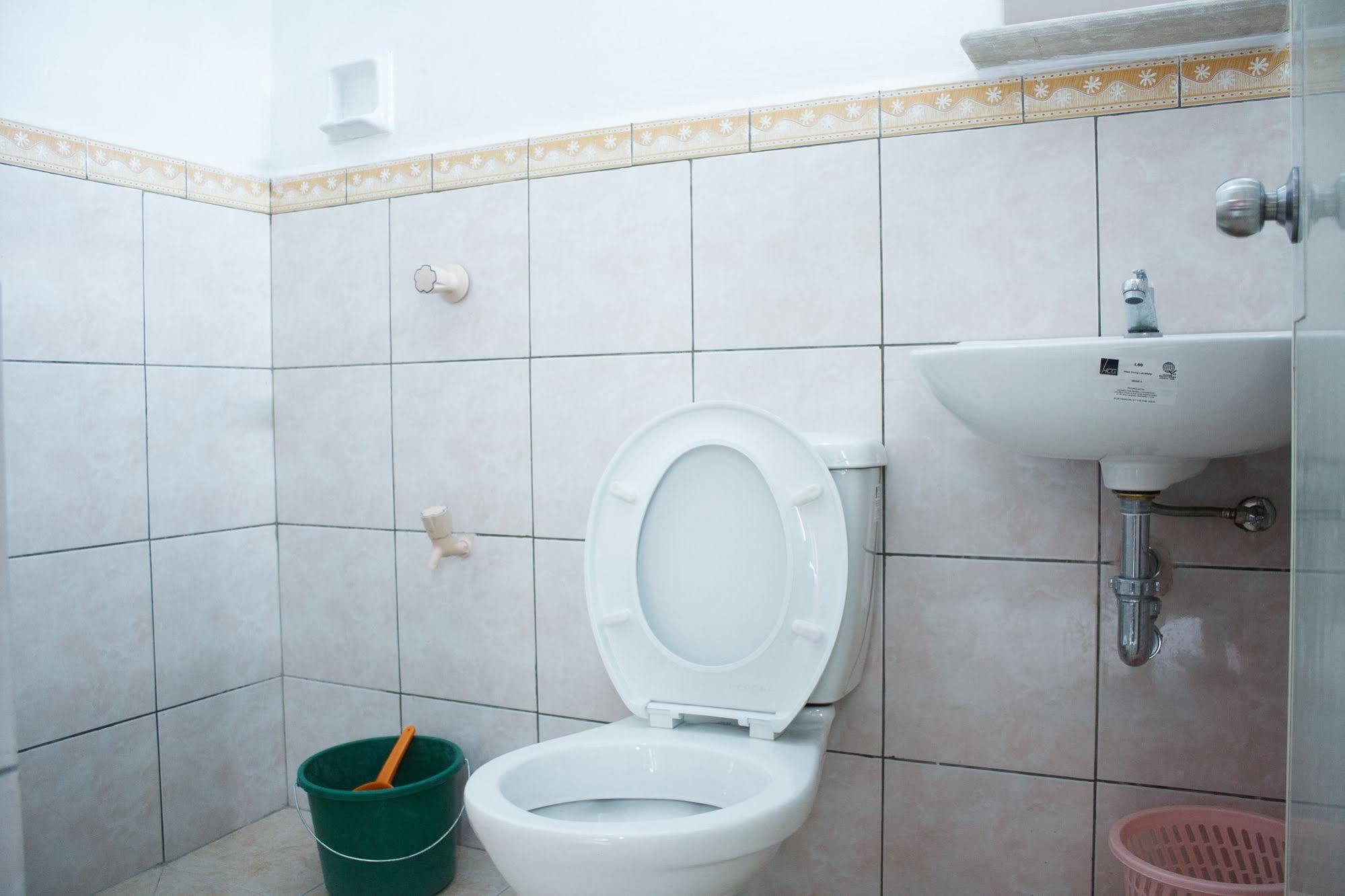 Gv Hotel - Borongan Екстериор снимка