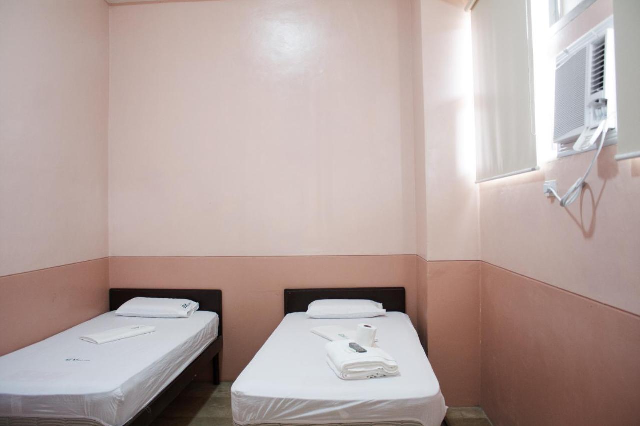 Gv Hotel - Borongan Стая снимка